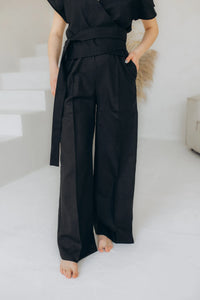 Ladies' black linen pants